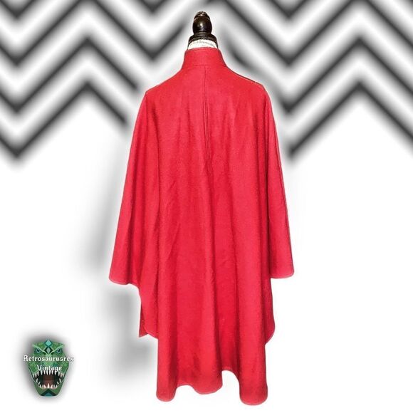 VINTAGE Herman Kay 70’s Wool Blend Striking Red Oversized Cape Shawl Coat,One Si - Picture 4 of 9